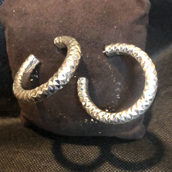 SIMON SEBBAG Sterling Silver Diamond Cut Large Hoop Post Back Earrings - Picture 8 of 13